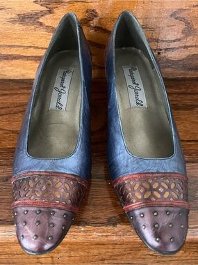 Vintage Margaret Jerrold Blue Leather Pumps Stained Glass Studded Heels 9N
